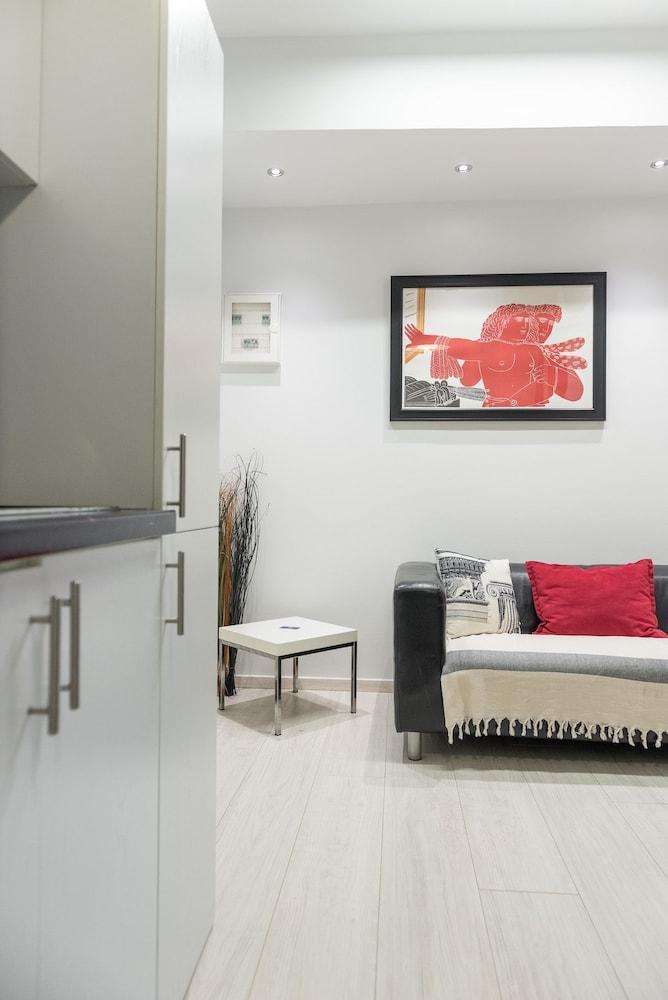 Acropolis Cozy Studio By Livin Urbban Афіни Екстер'єр фото